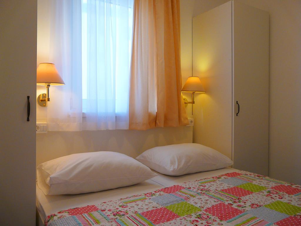 Apartment Luna Drvenik (Split-Dalmatia) Quarto foto