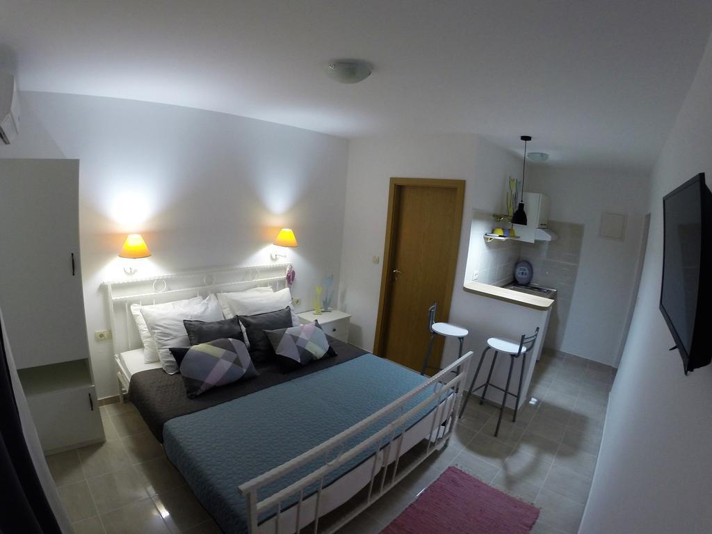 Apartment Luna Drvenik (Split-Dalmatia) Exterior foto
