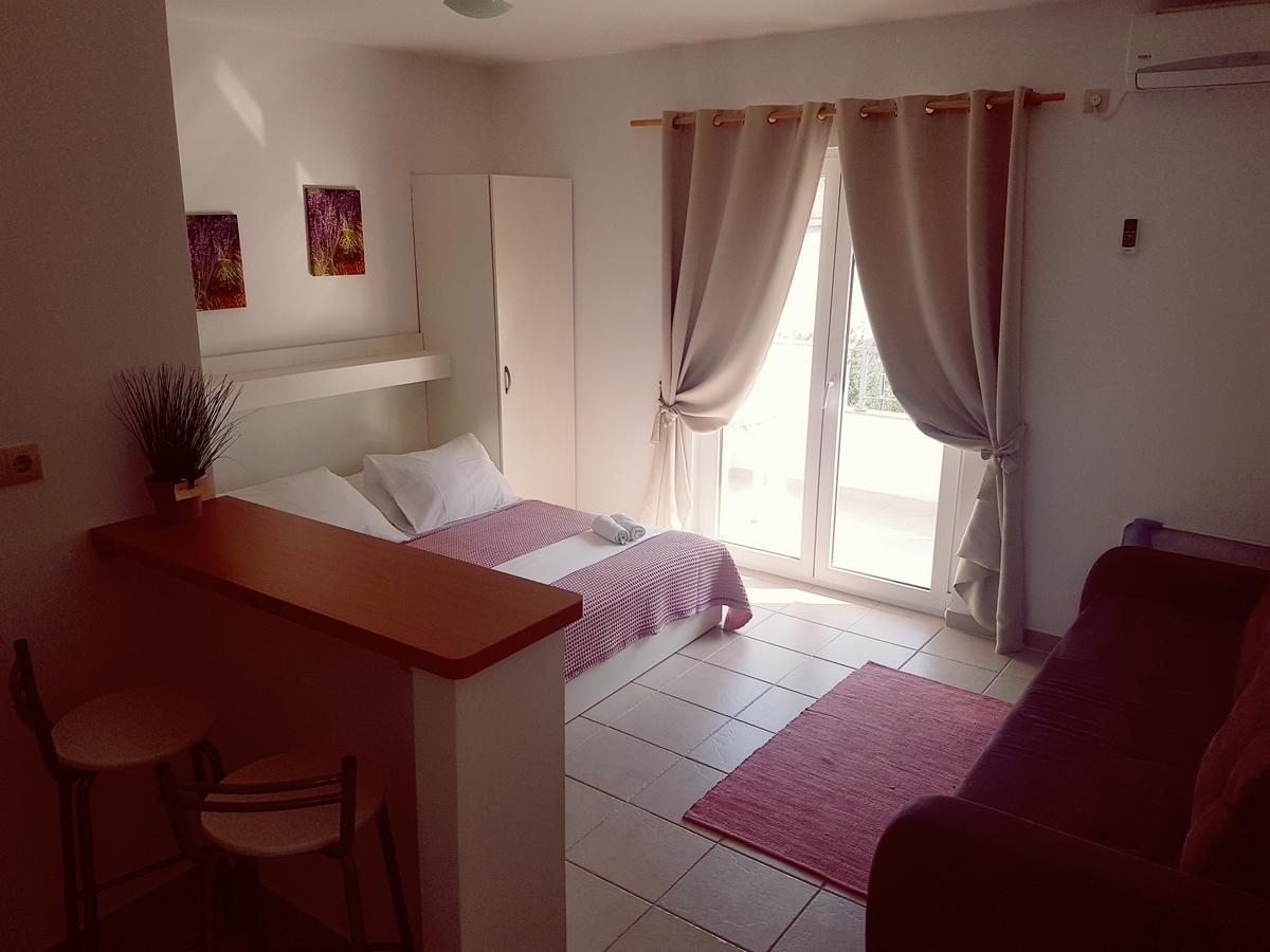 Apartment Luna Drvenik (Split-Dalmatia) Exterior foto
