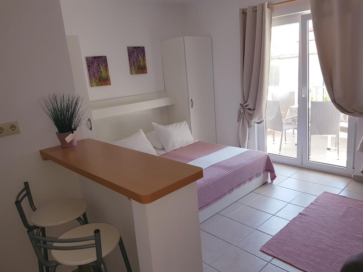 Apartment Luna Drvenik (Split-Dalmatia) Exterior foto